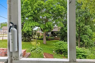 408 Dixon St, Kaukauna, WI 54130 - Photo 9