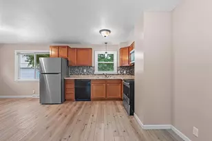 637 E Wilson Ave, Appleton, WI 54915 - Photo 11