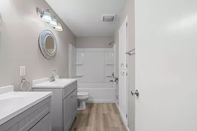 637 E Wilson Avenue, Appleton, WI 54915 - Photo 17