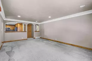 2700 N Lillian Ct, Appleton, WI 54911 - Photo 13