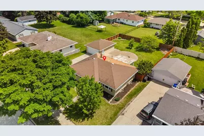 2700 N Lillian Court, Appleton, WI 54911 - Photo 51