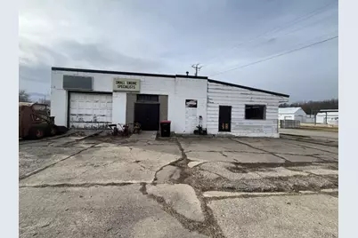 117 N Richmond Street, Gillett, WI 54124 - Photo 1