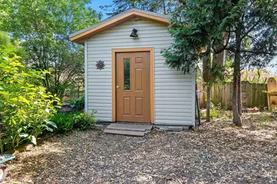 1675 Kennedy Drive, Green Bay, WI 54304 - Photo 47