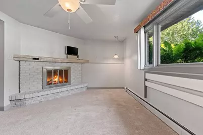 1675 Kennedy Drive, Green Bay, WI 54304 - Photo 31