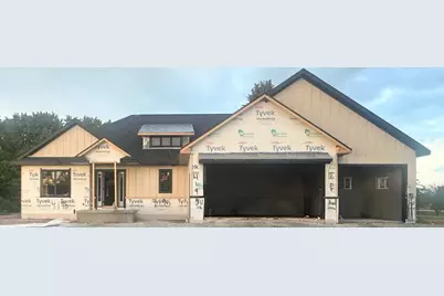 4195 Half Crown, De Pere, WI 54115 - Photo 3