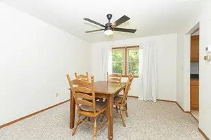 809 Melissa St, Menasha, WI 54952 - Photo 9