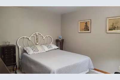 910 Catherine Street, Green Bay, WI 54301 - Photo 11