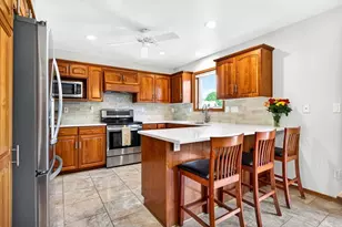 N9152 Kernan Ave, Appleton, WI 54915 - Photo 3