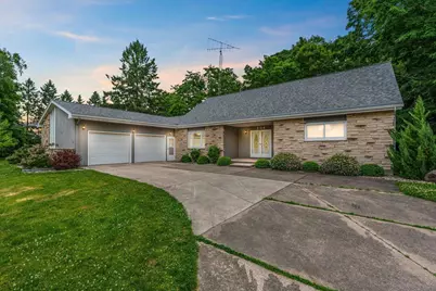 206 Woodside Street, Rosendale, WI 54974 - Photo 3