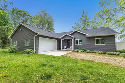 N1060 Berry Lake North Shore Road, Gillett, WI 54124 - Photo 37
