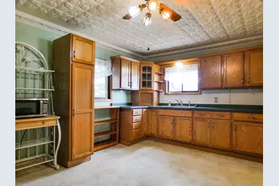 107 S Andrews Street, Shawano, WI 54166 - Photo 9