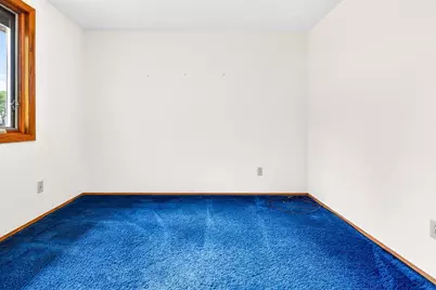 1280 Frances Way, Menasha, WI 54952 - Photo 17