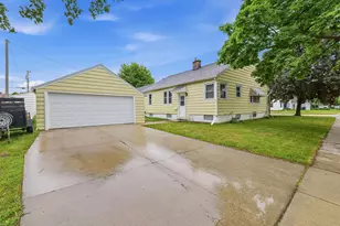 327 E Arndt St, Fond du Lac, WI 54935 - Photo 25
