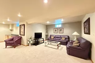 3386 Hawkeye Ct, Suamico, WI 54313 - Photo 33