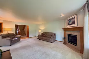 3386 Hawkeye Ct, Suamico, WI 54313 - Photo 13