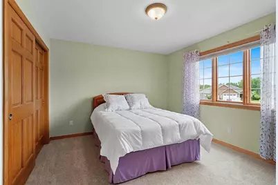 3386 Hawkeye Court, Suamico, WI 54313 - Photo 25