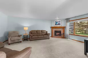 3386 Hawkeye Ct, Suamico, WI 54313 - Photo 15