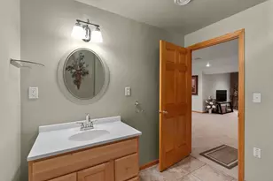 3386 Hawkeye Ct, Suamico, WI 54313 - Photo 31