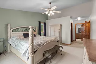 3386 Hawkeye Ct, Suamico, WI 54313 - Photo 17