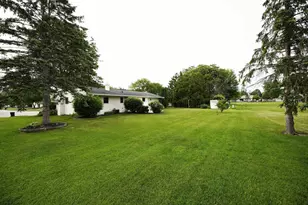 1238 Stine Way, De Pere, WI 54115 - Photo 23