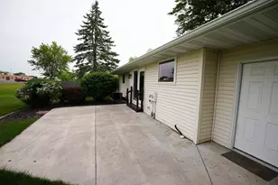 1238 Stine Way, De Pere, WI 54115 - Photo 21