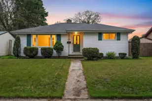 1727 30th St, Two Rivers, WI 54241 - Photo 1