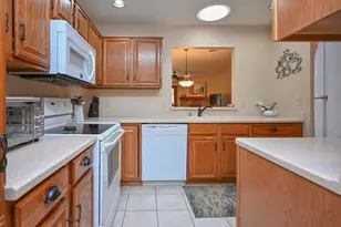 88 Spencer Village Ct, Appleton, WI 54914 - Photo 13