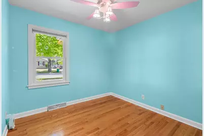 1253 Marian Lane, Green Bay, WI 54304 - Photo 11