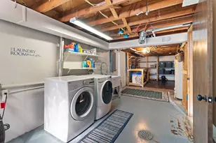 1253 Marian Ln, Green Bay, WI 54304 - Photo 23
