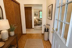 848 W South Park Ave, Oshkosh, WI 54902 - Photo 3