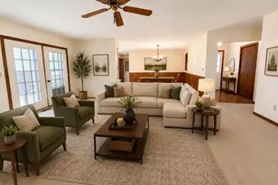 848 W South Park Ave, Oshkosh, WI 54902 - Photo 9