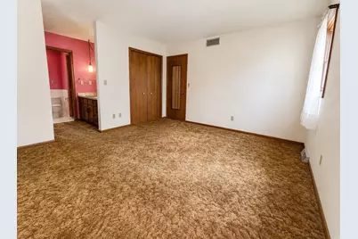 848 W South Park Avenue, Oshkosh, WI 54902 - Photo 23