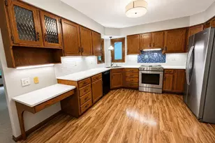 848 W South Park Ave, Oshkosh, WI 54902 - Photo 17