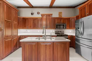 389 Sunlite Dr, Oneida, WI 54155 - Photo 5