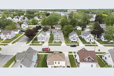 1054 Tyler Avenue, Oshkosh, WI 54902 - Photo 23