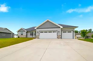 511 Adams St, Oconto, WI 54153 - Photo 3