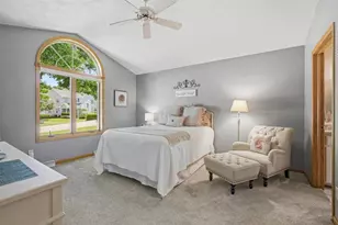 205 Oak Knoll Ct, Hortonville, WI 54944 - Photo 13