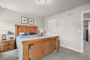 3181 S Weiler Rd, Kaukauna, WI 54130 - Photo 11