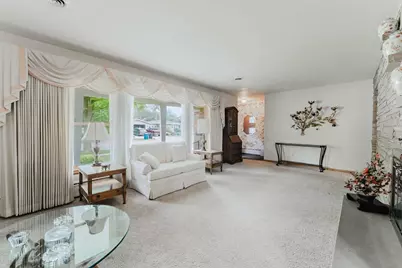 1947 McCurdy Street, Oshkosh, WI 54902 - Photo 9