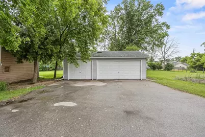 1168 E Walnut Street, Green Bay, WI 54301 - Photo 33