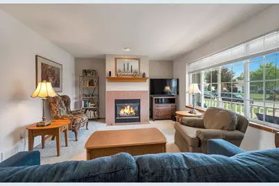 2535 Gemini Road, Green Bay, WI 54311 - Photo 5