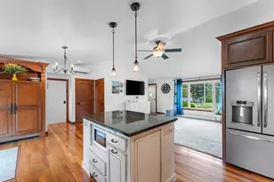 2542 Riverview Dr, Green Bay, WI 54313 - Photo 13
