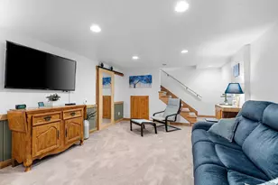 2542 Riverview Dr, Green Bay, WI 54313 - Photo 27