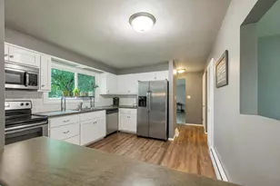 345 Coolidge St, Green Bay, WI 54301 - Photo 13