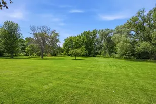 926 Millbrook Dr, Neenah, WI 54956 - Photo 39