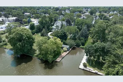 402 E Wisconsin Avenue, Neenah, WI 54956 - Photo 15