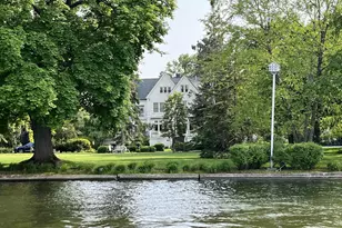 402 E Wisconsin Ave, Neenah, WI 54956 - Photo 5