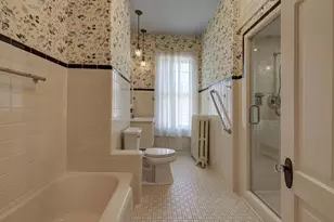 402 E Wisconsin Ave, Neenah, WI 54956 - Photo 57