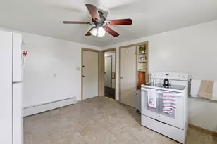 288 Lloyd St, Fond du Lac, WI 54935 - Photo 19