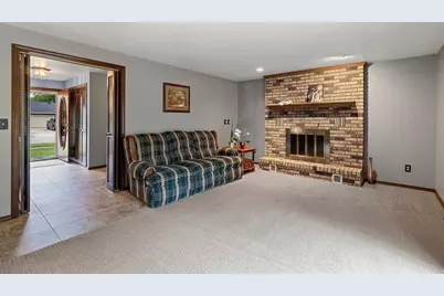 241 Scout Way, De Pere, WI 54115 - Photo 15